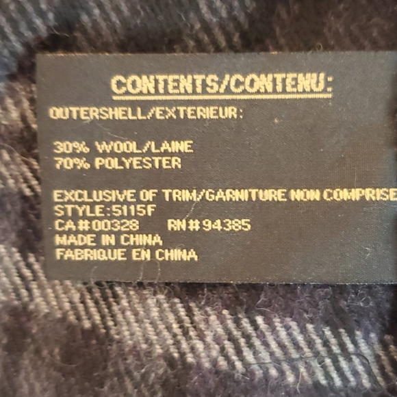 Novelti wool blend wrap/cape/shall - Picture 8 of 8